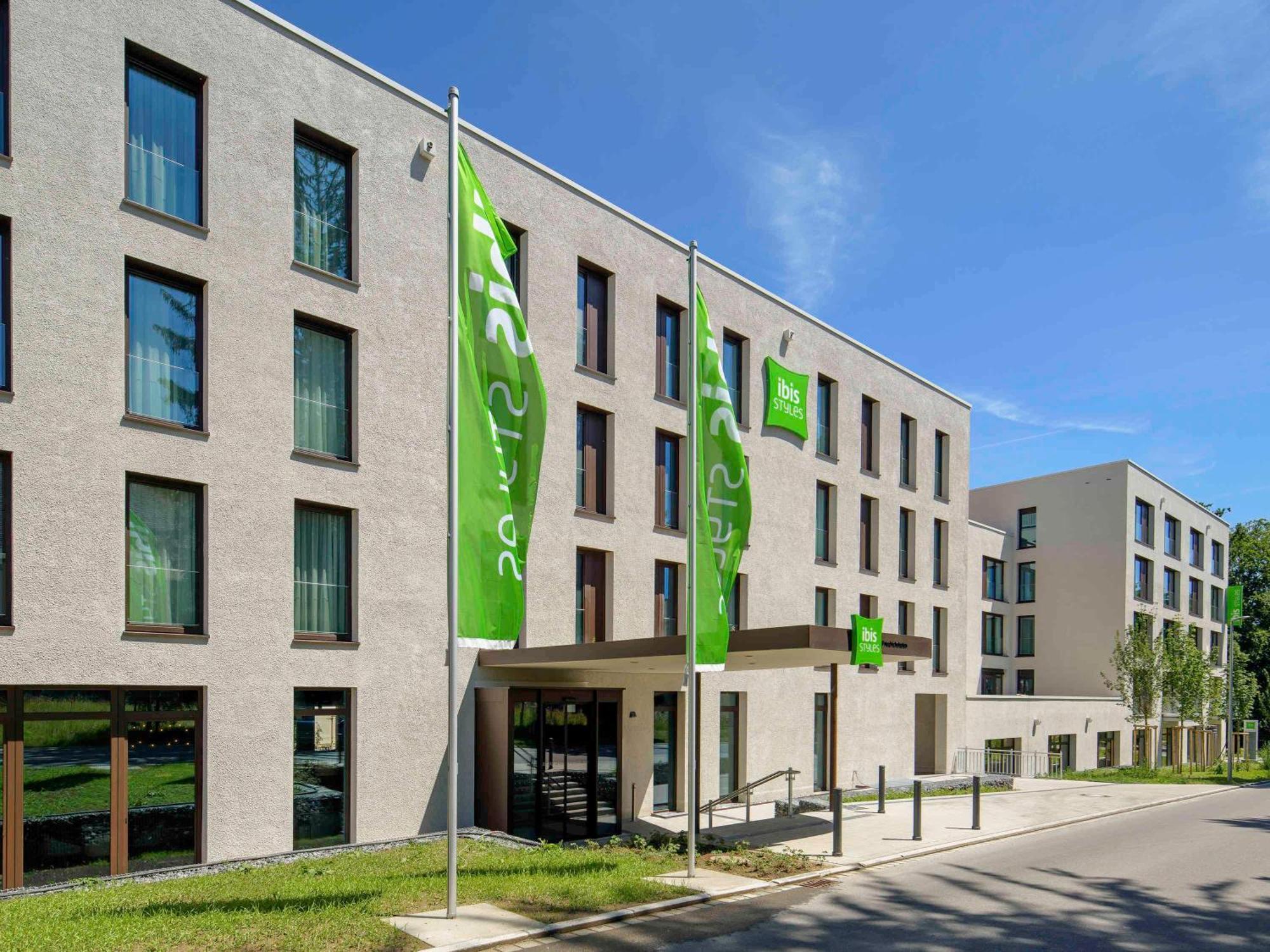 Ibis Styles Friedrichshafen Hotel Buitenkant foto